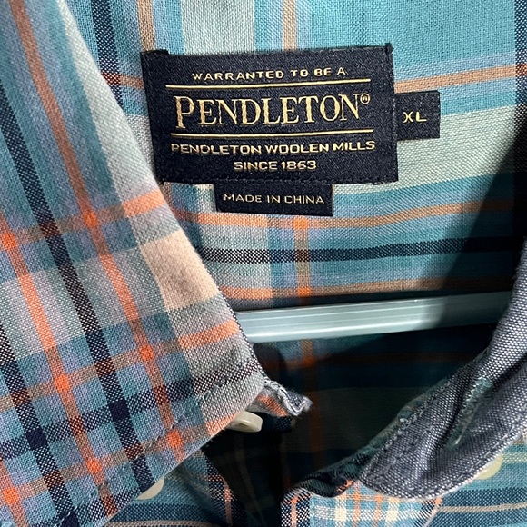 Pendleton Button down XL - Picture 3 of 3